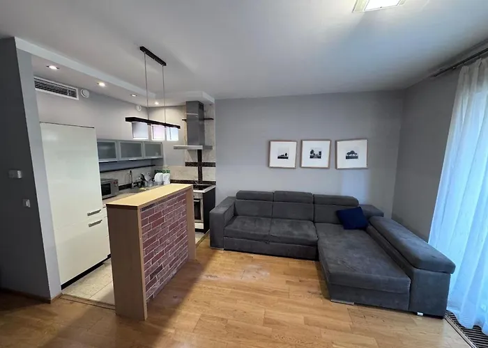 2-room Next To Galeria Dominikanska Krawiecka 3 * Breslavia